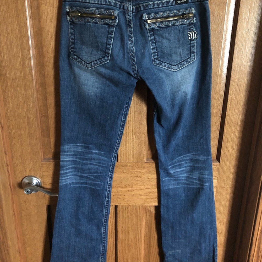 💫Miss Me Jeans w/ Cute Zipper Detail💫